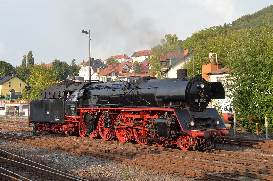 DB 03 1010-2 in Meiningen Bild 02